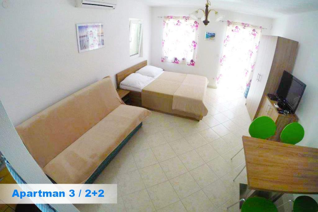 Villa Kristinka Vodice Luaran gambar